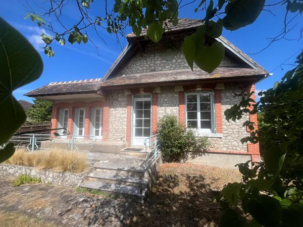 Maison proche centre ville de Cour Cheverny