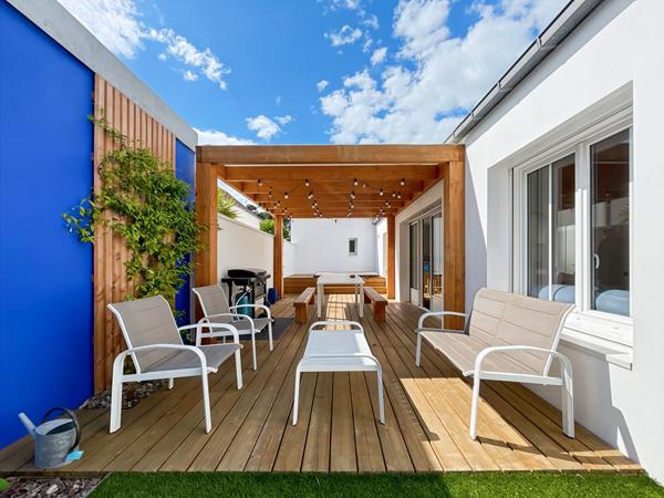 Maison T3 rénovée proche mer et centre-ville dans un écrin de verdure