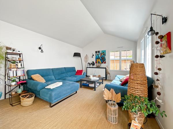 Maison T3 rénovée proche mer et centre-ville dans un écrin de verdure