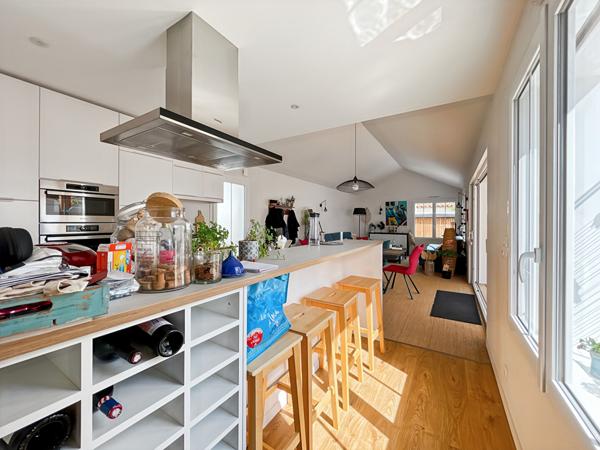 Maison T3 rénovée proche mer et centre-ville dans un écrin de verdure