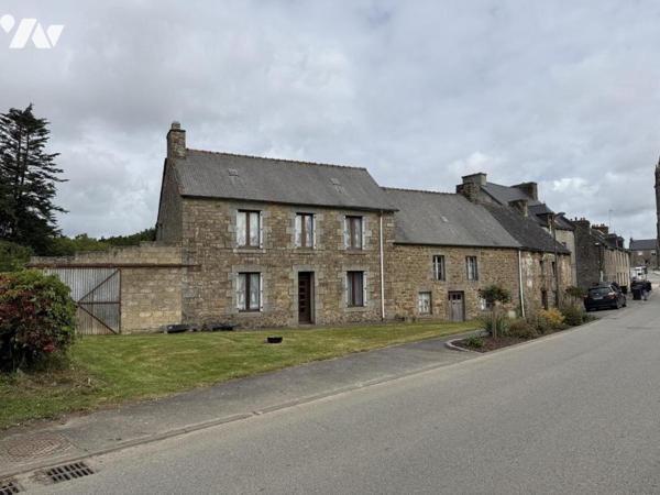 Maison en sortie de bourg de Laurenan