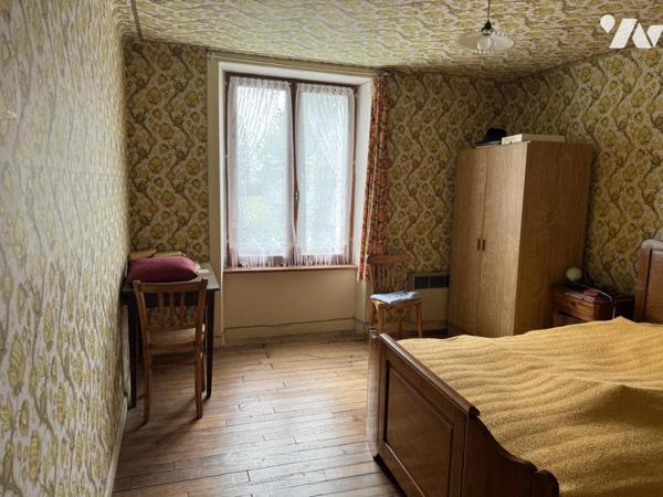 Maison en sortie de bourg de Laurenan