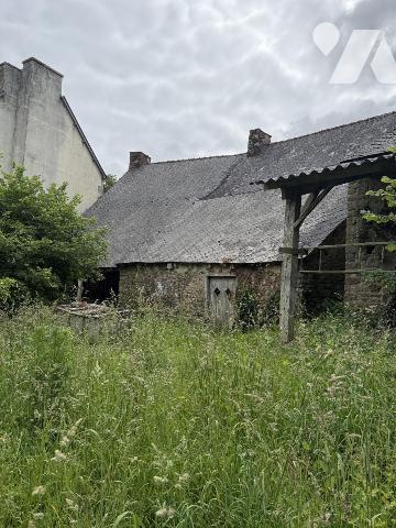 Maison en sortie de bourg de Laurenan