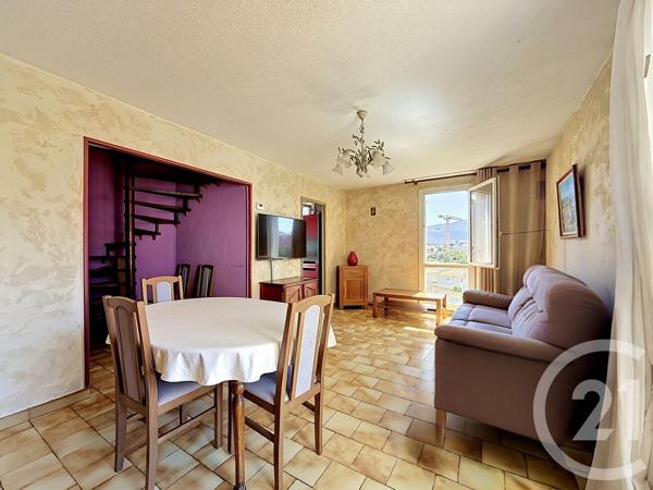 Appartement F4 à vendre  4 pièces - 68,20 m 2   MARSEILLE  - 13009