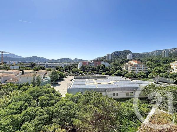 Appartement F4 à vendre  4 pièces - 68,20 m 2   MARSEILLE  - 13009