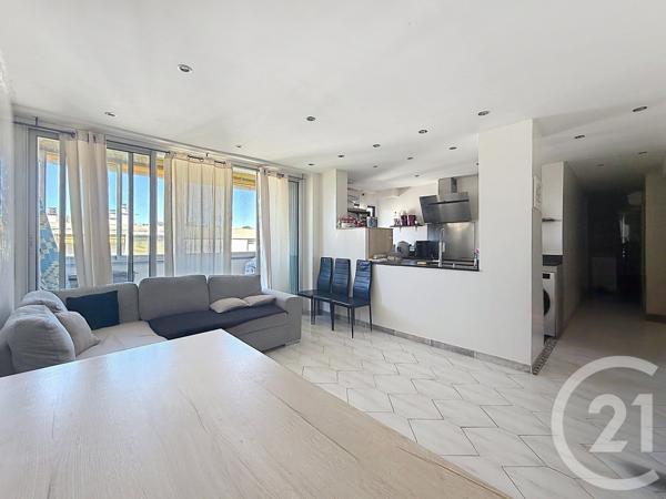 Appartement à vendre  4 pièces - 66,29 m 2   MARSEILLE  - 13013