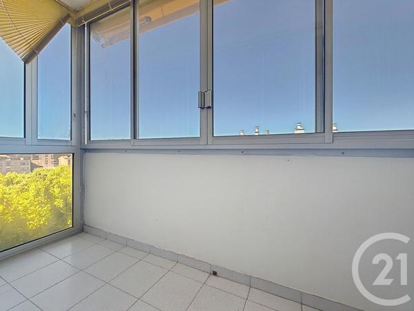 Appartement à vendre  4 pièces - 66,29 m 2   MARSEILLE  - 13013
