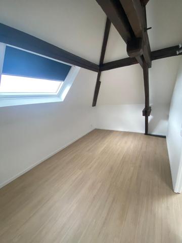 A LOUER APPARTEMENT PROCHE CENTRE  VILLE DE ST QUENTIN 02100