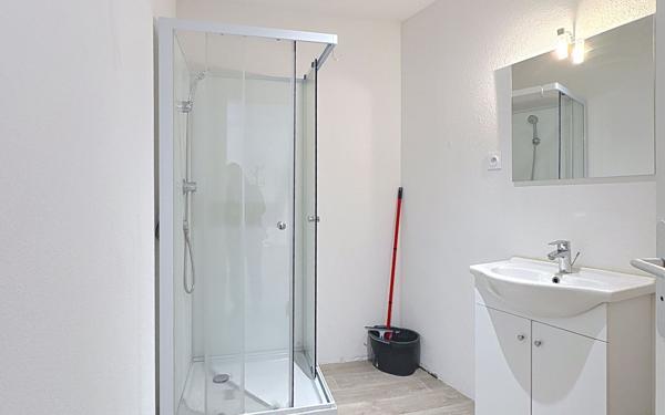 Appartement à louer    2 pièces •  Vichy