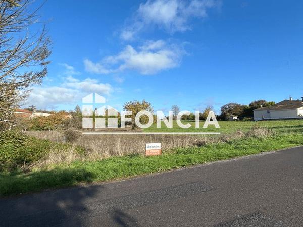 À vendre Terrain 1159 m² - Salles-d'angles 16130