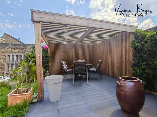 Maison Bel Étage rénovée avec garage et sous-sol complet – Quartier Sainte-Germaine à Coudekerque-Branche