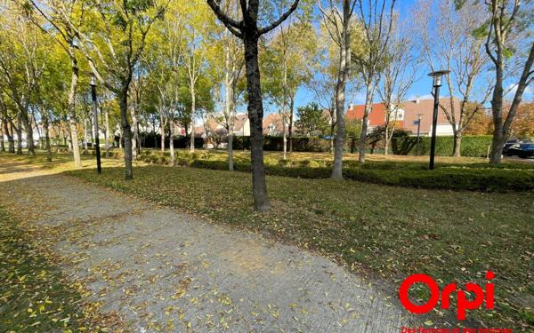 Appartement à vendre    4 pièces • 74 m2 Guyancourt
