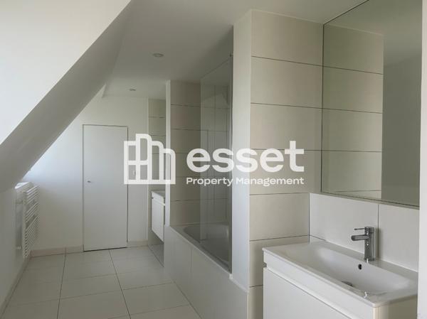 Location Appartement 5 pièces 138.6 m² - Paris 75005