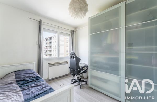 Appartement à vendre 4 pièces 76,88 m² Saint-Priest