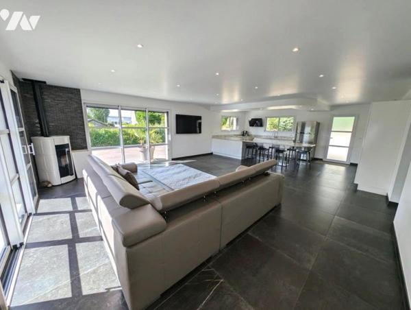 Maison contemporaine de plain-pied – Construction 2021 – Prestations haut de gamme