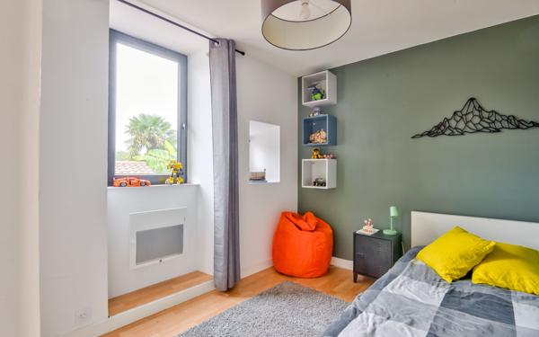 Maison à vendre    5 pièces •  Mornant