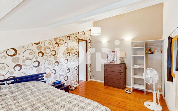 Maison à vendre    8 pièces •  Saint-Alban-Auriolles