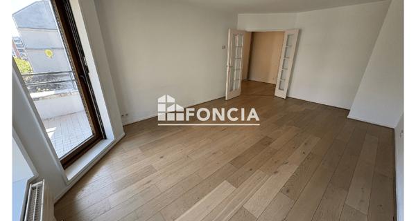 Location Appartement 2 pièces 54.48 m² - Suresnes 92150