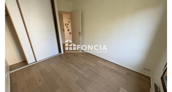 Location Appartement 2 pièces 54.48 m² - Suresnes 92150
