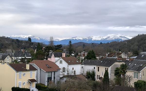 Appartement à vendre    4 pièces • 93 m2 Pau