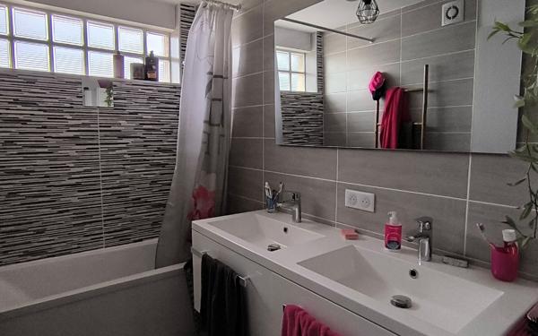 Appartement à vendre    4 pièces • 93 m2 Pau