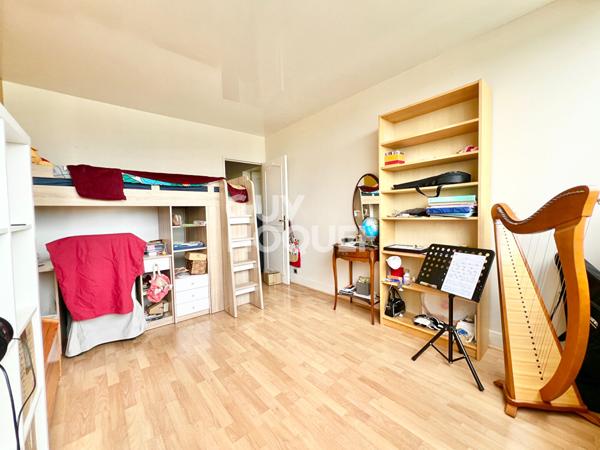 Appartement 4 pièces à vendre à Massy - Dernier étage, calme et lumineux