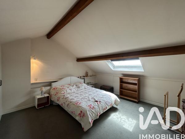 Maison à vendre 7 pièces 147 m² Saint-Amand-Montrond