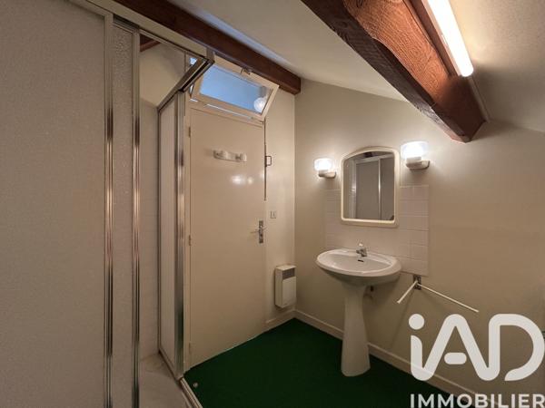 Maison à vendre 7 pièces 147 m² Saint-Amand-Montrond