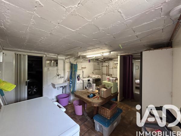 Maison à vendre 7 pièces 147 m² Saint-Amand-Montrond