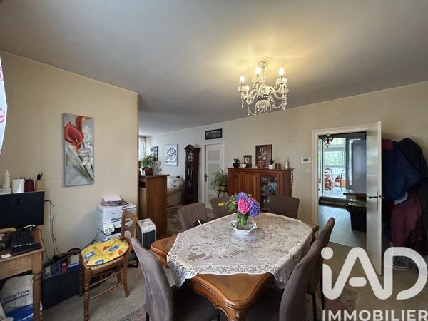 Maison à vendre 7 pièces 147 m² Saint-Amand-Montrond
