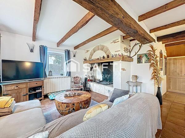 Belle maison, rénovée sur 17000M2 de terrain