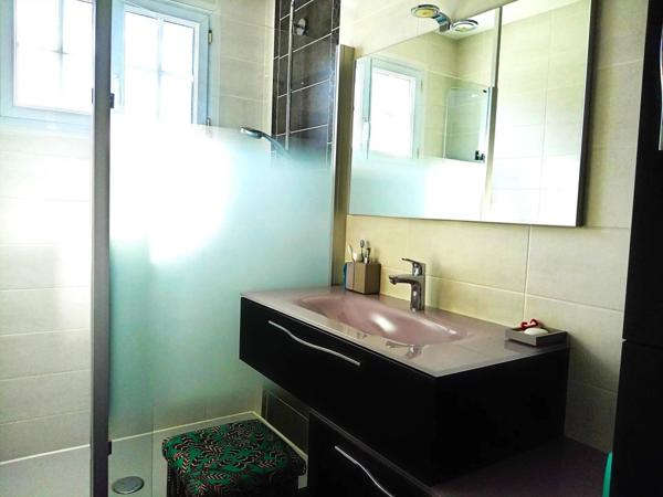 MAISON ANCENIS-SAINT-GEREON 5 PIECES