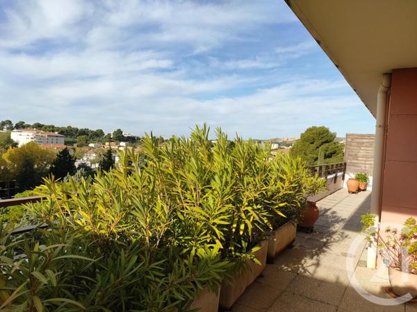 Appartement F5 à vendre  4 pièces - 111,64 m2 MARSEILLE - 13013