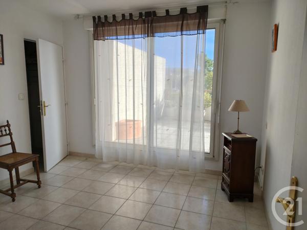 Appartement F5 à vendre  4 pièces - 111,64 m2 MARSEILLE - 13013