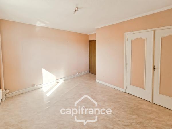 VARENNES VAUZELLES (58) – Appartement 89 m² – 3 chambres – Garage