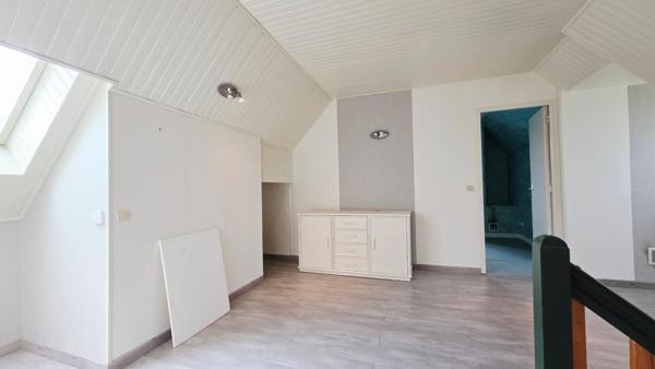 BOURGES MAISON 122M² 6 PIECES 4 CHAMBRES GARAGE SOUS-SOL JARDIN