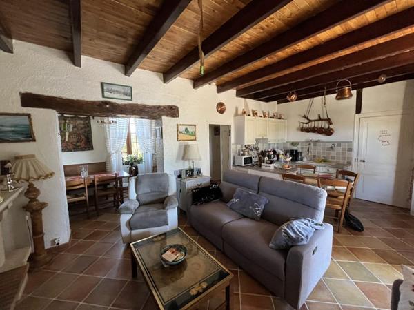 Maison à vendre |  Les Adjots |  4 pièces | 128 m²