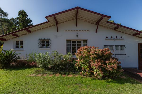 VILLA TRADITIONNELLE ENTRE LAC ET OCÉAN À HOSSEGOR