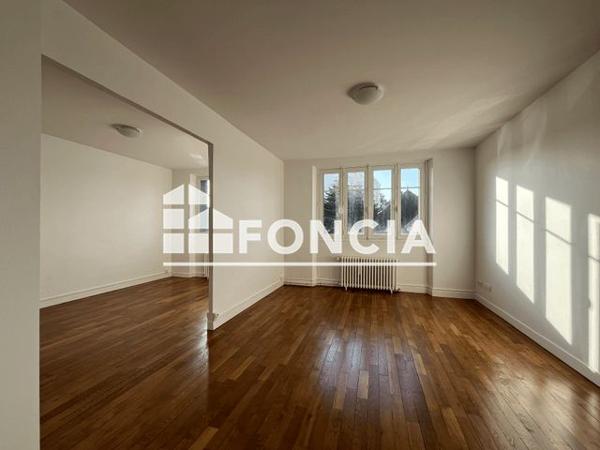 Location Appartement 3 pièces 53.89 m² - 58/60 RUE DE LA COTE D'OR Dijon 21000