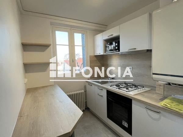 Location Appartement 3 pièces 53.89 m² - 58/60 RUE DE LA COTE D'OR Dijon 21000