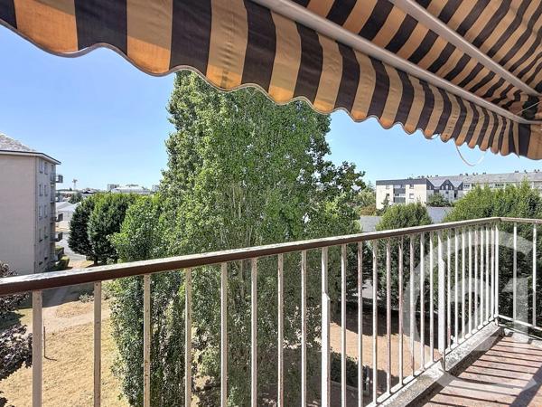 Appartement F8 à vendre  4 pièces - 67,19 m 2   ANGERS  - 49