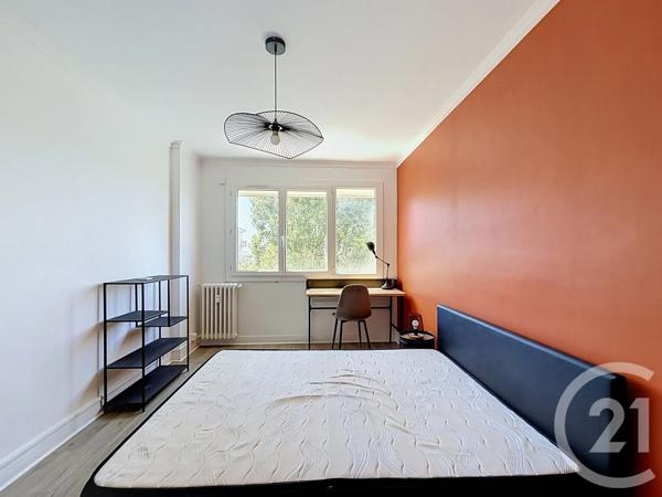 Appartement F8 à vendre  4 pièces - 67,19 m 2   ANGERS  - 49