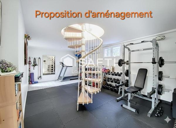 Maison 6 pièces 3 chambres, parcelle 840 m2