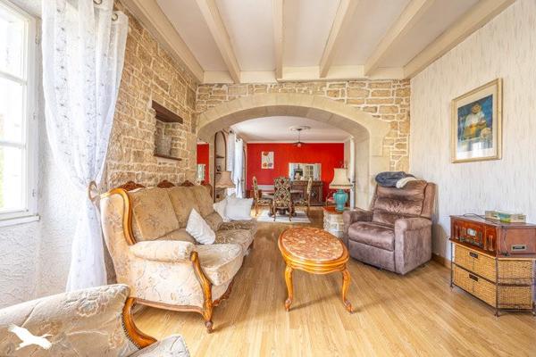 Maison à vendre |  Melle |  7 pièces | 147 m²