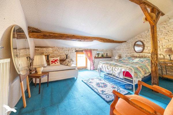 Maison à vendre |  Melle |  7 pièces | 147 m²