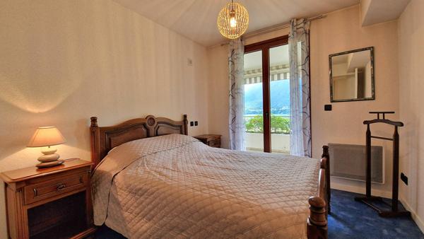 Appartement avec terrasse et vue panoramique sur le lac du Bourget