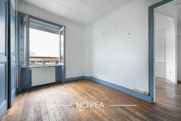 T3 lumineux avec vue panoramique – Croix-Rousse