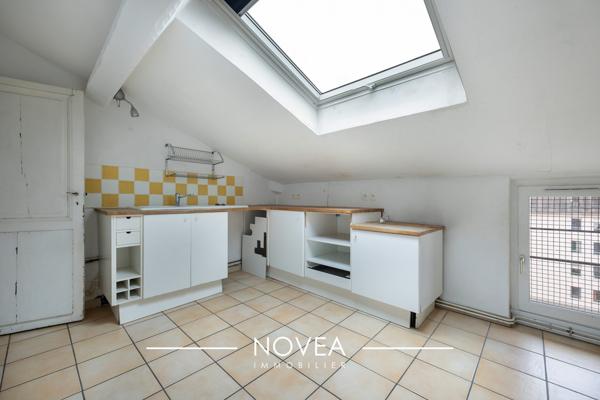 T3 lumineux avec vue panoramique – Croix-Rousse
