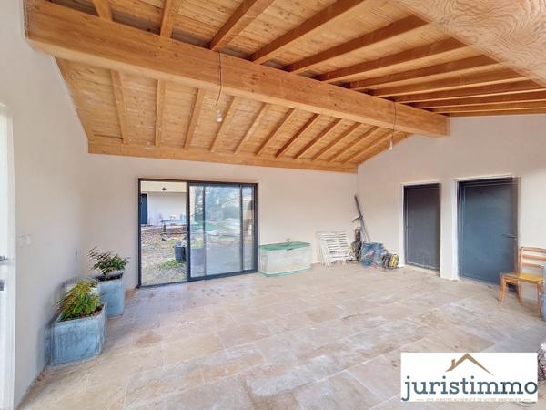 Caumont-sur-Durance (84510) MAISON FAMILIALE DE 5 CHAMBRES AVEC PISCINE SUR LA COLLINE DE CAUMONT SUR DURANCE + TERRAIN DETACHABLE 400M2