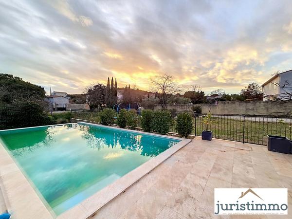 Caumont-sur-Durance (84510) MAISON FAMILIALE DE 5 CHAMBRES AVEC PISCINE SUR LA COLLINE DE CAUMONT SUR DURANCE + TERRAIN DETACHABLE 400M2